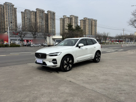 沃尔沃XC60新能源 2025款 插电式混动 长续航四驱智雅豪华版