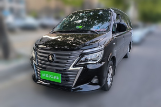 东风风行 菱智 2023款  M5L 1.6L 豪华型 7座