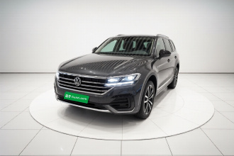 大众 途锐 2022款 3.0TSI 锐享版 经典运动套装