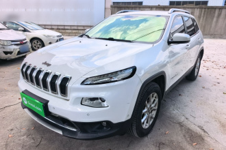 Jeep 自由光 2016款 2.4L 专业版