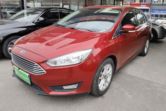 福特 福克斯 2018款 三厢经典 1.6L 自动风尚型智行版