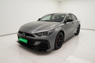 广汽传祺 影豹 2022款 270T DCT J16 R-style赛道版