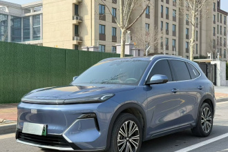 吉利银河 银河星舰7 EM-i 2025款 120km 领航版