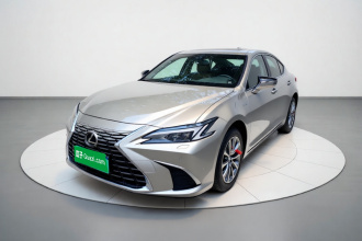 雷克萨斯ES 2025款 200 臻享版
