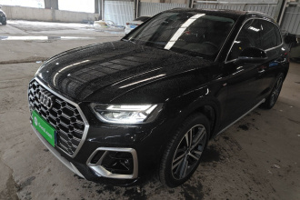 奥迪Q5L 2022款 改款 40T 豪华动感型