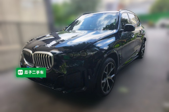 宝马X5 2023款 xDrive 30Li 尊享型M运动曜夜套装