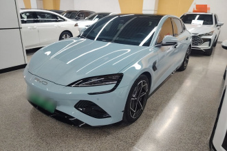 比亚迪 海豹 2022款 700km 长续航后驱版