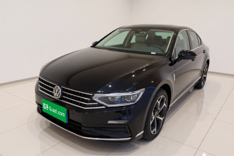 大众 迈腾 2025款 改款二 众享款 330TSI DSG豪华型