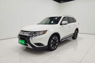 三菱 欧蓝德 2019款 2.0L 两驱畅享版 5座 国V