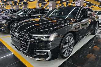 奥迪A6L 2025款 改款 45 TFSI 臻选动感型
