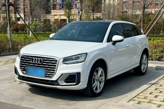 奥迪Q2L 2021款 35 TFSI 时尚致雅型