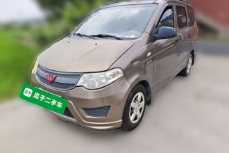 五菱汽车 五菱宏光 2018款 1.5L 经典款S基本型