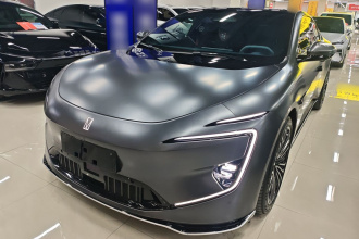 阿维塔12 2023款 650 三激光四驱GT版