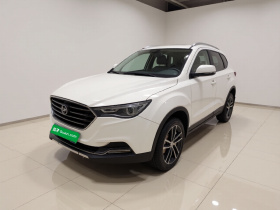 奔腾X40 2018款 网红版 1.6L 手动互联智酷型