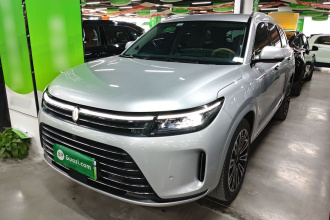 鸿蒙智行 问界M7 2024款 1.5T 四驱Plus版 5座