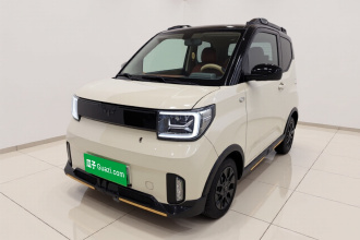 五菱汽车 宏光MINIEV 2022款 GAMEBOY 300km 玩咖款 磷酸铁锂