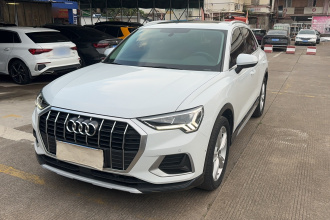 奥迪Q3 2022款 35 TFSI 时尚致雅型