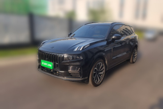 领克09 EM-P 2025款 2.0TD EM-P 四驱Max 五座