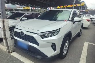 丰田 RAV4荣放 2024款 2.0L CVT两驱都市版