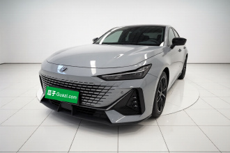 长安UNI-V 2022款 1.5T 尊贵型