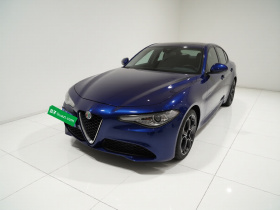 阿尔法·罗密欧 Giulia朱丽叶 2021款 2.0T 280HP 豪华版