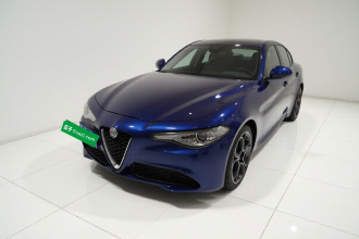 阿尔法·罗密欧 Giulia朱丽叶 2021款 2.0T 280HP 豪华版