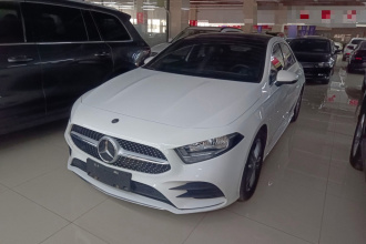 奔驰A级 2021款 改款 A 180 L 运动轿车