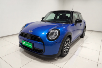 MINI 2025款 1.5T COOPER 经典派 五门版