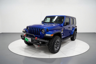 Jeep 牧马人 2019款 2.0T Sahara 四门版 国VI