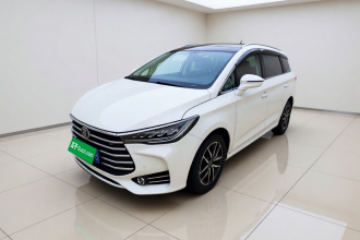 比亚迪 宋MAX 2017款 1.5T 自动智联尊贵型 7座