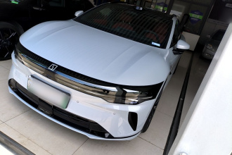 极氪007GT 2025款 后驱智驾版 75kWh