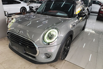 MINI 2021款 1.5T COOPER 艺术家 五门版