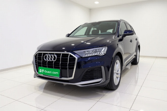 奥迪Q7 2021款 55 TFSI quattro S line运动型