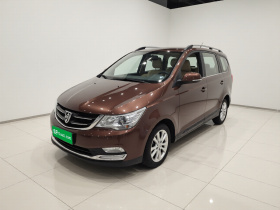 宝骏730 2016款 1.5L 手动舒适型 7座 国V