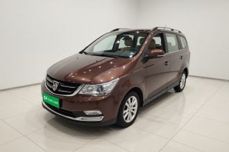 宝骏730 2016款 1.5L 手动舒适型 7座 国V