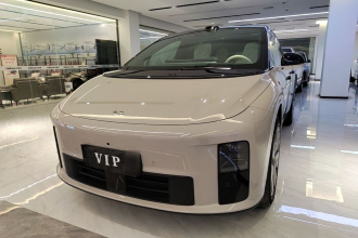 理想汽车 理想i6 2025款 两驱标准版