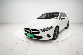 奔驰A级(进口) 2019款 A 200 动感型