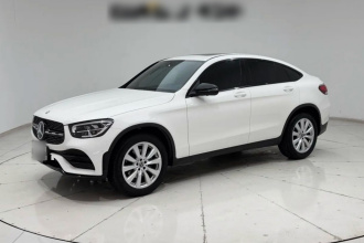 奔驰GLC轿跑 2021款 GLC 260 4MATIC 轿跑SUV