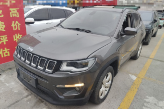 Jeep 指南者 2017款 200T 自动家享版