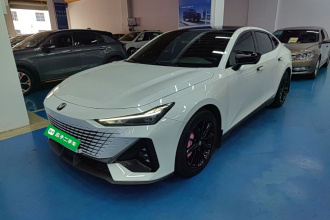 长安UNI-V 2023款 1.5T 尊贵型