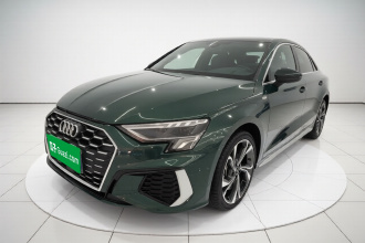 奥迪A3 2024款 A3L Limousine 35 TFSI 豪华运动型