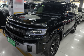 方程豹 豹8 2025款 智勇旗舰版 7座