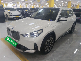 宝马iX1 2023款 eDrive25L X设计套装
