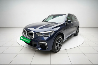 宝马X5 2022款 xDrive 40Li M运动套装