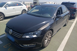 大众 帕萨特 2015款 1.8TSI DSG尊荣版