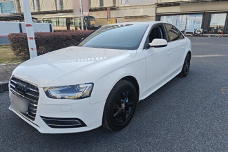 奥迪A4L 2013款 35 TFSI 自动标准型