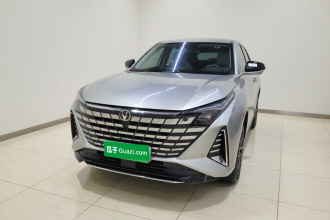 长安UNI-Z新能源 2024款 蓝鲸智电iDD 125km 卓越型