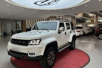 北京越野BJ40 2026款 2.0T 探险家 汽油版