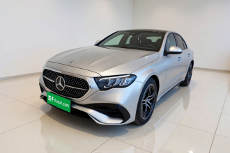 奔驰E级(进口) 2025款 改款 E 260 运动版