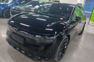 极氪7X 2025款 100kWh 长续航后驱智驾版